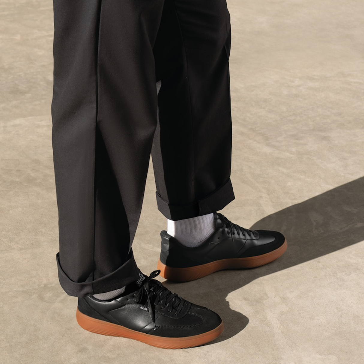 Kizik Camden Sneaker (Men) - Black/Gum Athletic - Casual - Lace Up - The Heel Shoe Fitters