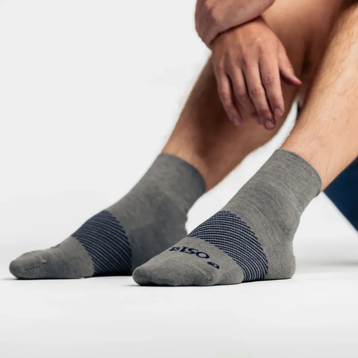 OS1st Comfort Merino Quarter Sock (Unisex) - Grey Accessories - Socks - Lifestyle - The Heel Shoe Fitters