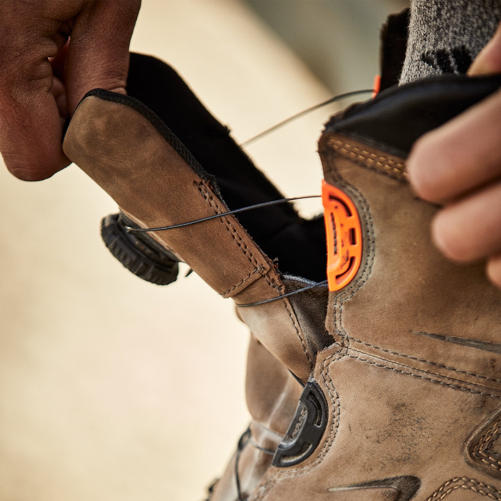 Ariat Workhog XT 8