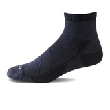 Sockwell Elevate Quarter Compression Sock (Men) - Black Accessories - Socks - Performance - The Heel Shoe Fitters