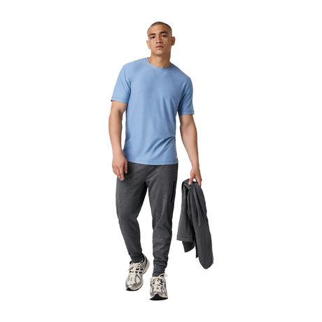 Vuori Strato Tech Tee (Men) Apparel - Top - Short Sleeve - The Heel Shoe Fitters