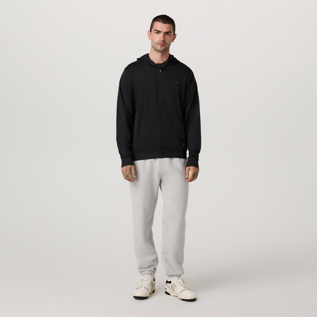 Vuori Ponto Full Zip Hoodie (Men) - Black Heather Apparel - Top - Sweatshirt - The Heel Shoe Fitters