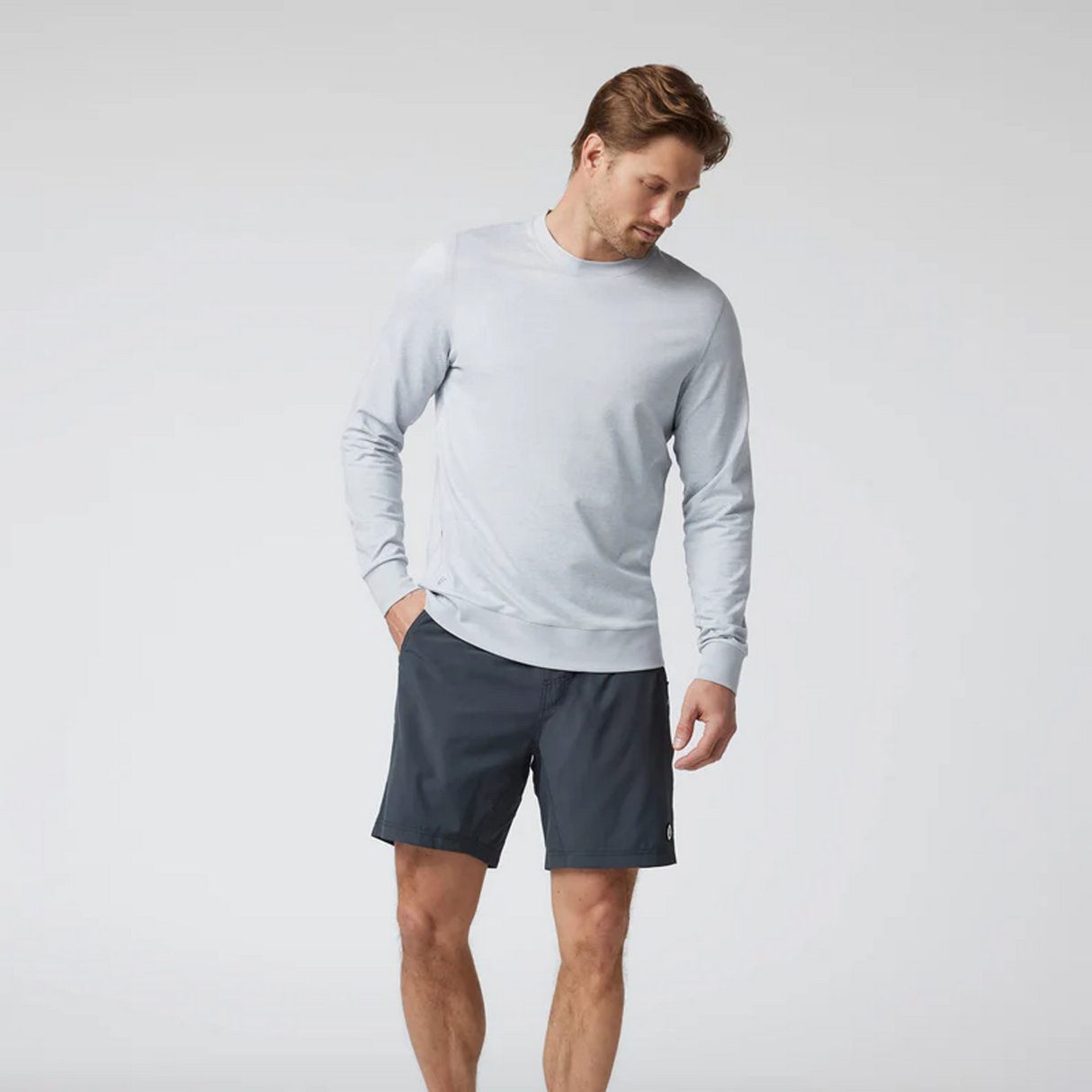 Vuori Ponto Performance Long Sleeve Crew (Men) - Platinum Heather Apparel - Top - Sweatshirt - The Heel Shoe Fitters