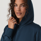 Vuori Halo Modern Pullover Hoodie (Women) Apparel - Top - Sweatshirt - The Heel Shoe Fitters