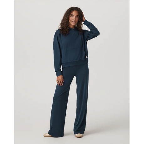 Vuori Halo Modern Pullover Hoodie (Women) Apparel - Top - Sweatshirt - The Heel Shoe Fitters