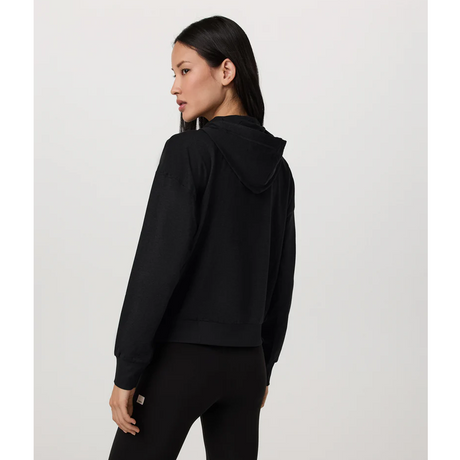 Vuori Halo Modern Pullover Hoodie (Women) Apparel - Top - Sweatshirt - The Heel Shoe Fitters