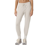 Vuori Performance Jogger (Women) - Ecru Heather