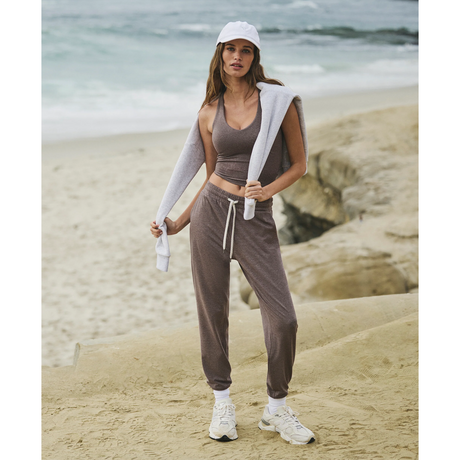 Vuori Performance Jogger (Women) - Huckleberry Heather Apparel - Bottom - Pant - The Heel Shoe Fitters
