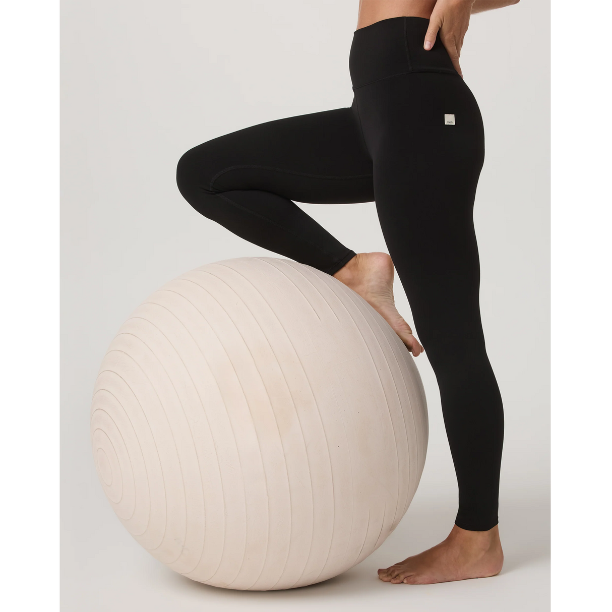 Vuori AllTheFeels Legging (Women) - Black Apparel - Bottom - Pant - The Heel Shoe Fitters