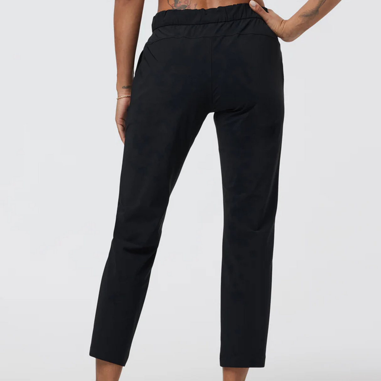 Vuori Miles Ankle Pant (Women) - Black Apparel - Bottom - Pant - The Heel Shoe Fitters