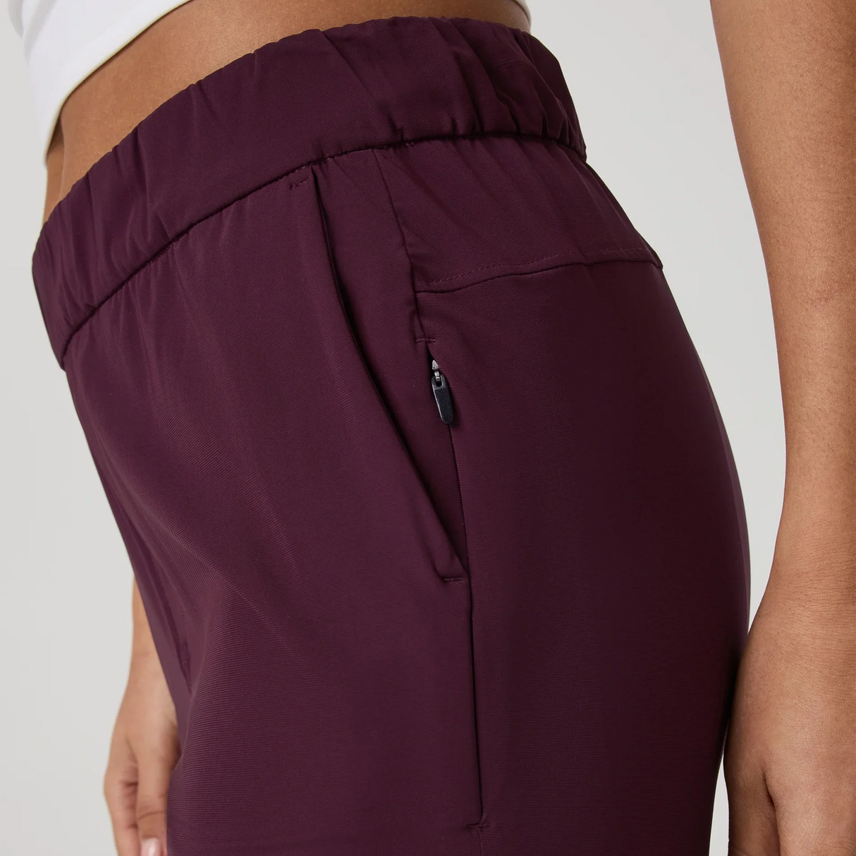 Vuori Miles Ankle Pant (Women) - Cerise