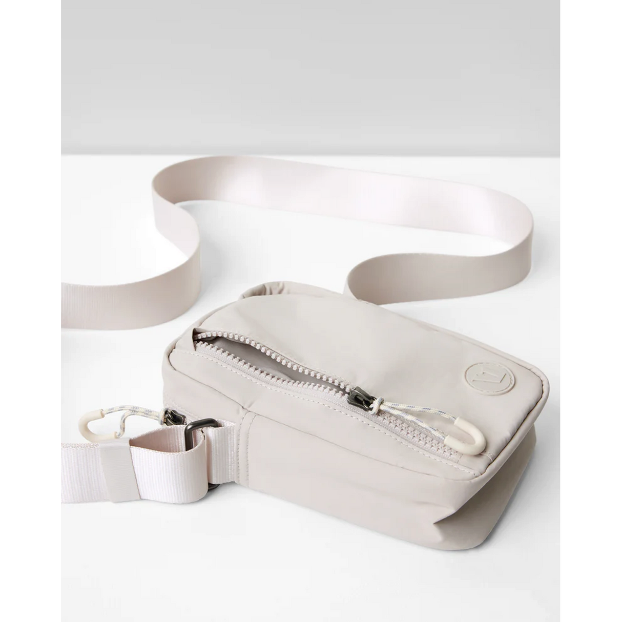 Vuori All Around Crossbody Bag - Ecru Accessories - Bags - Crossbody - The Heel Shoe Fitters