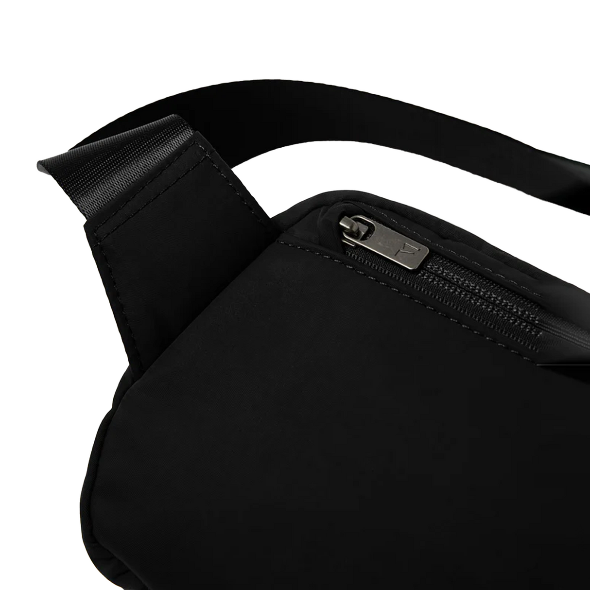 Vuori All Around Hip Pack (Women) - Black Accessories - Bags - Crossbody - The Heel Shoe Fitters