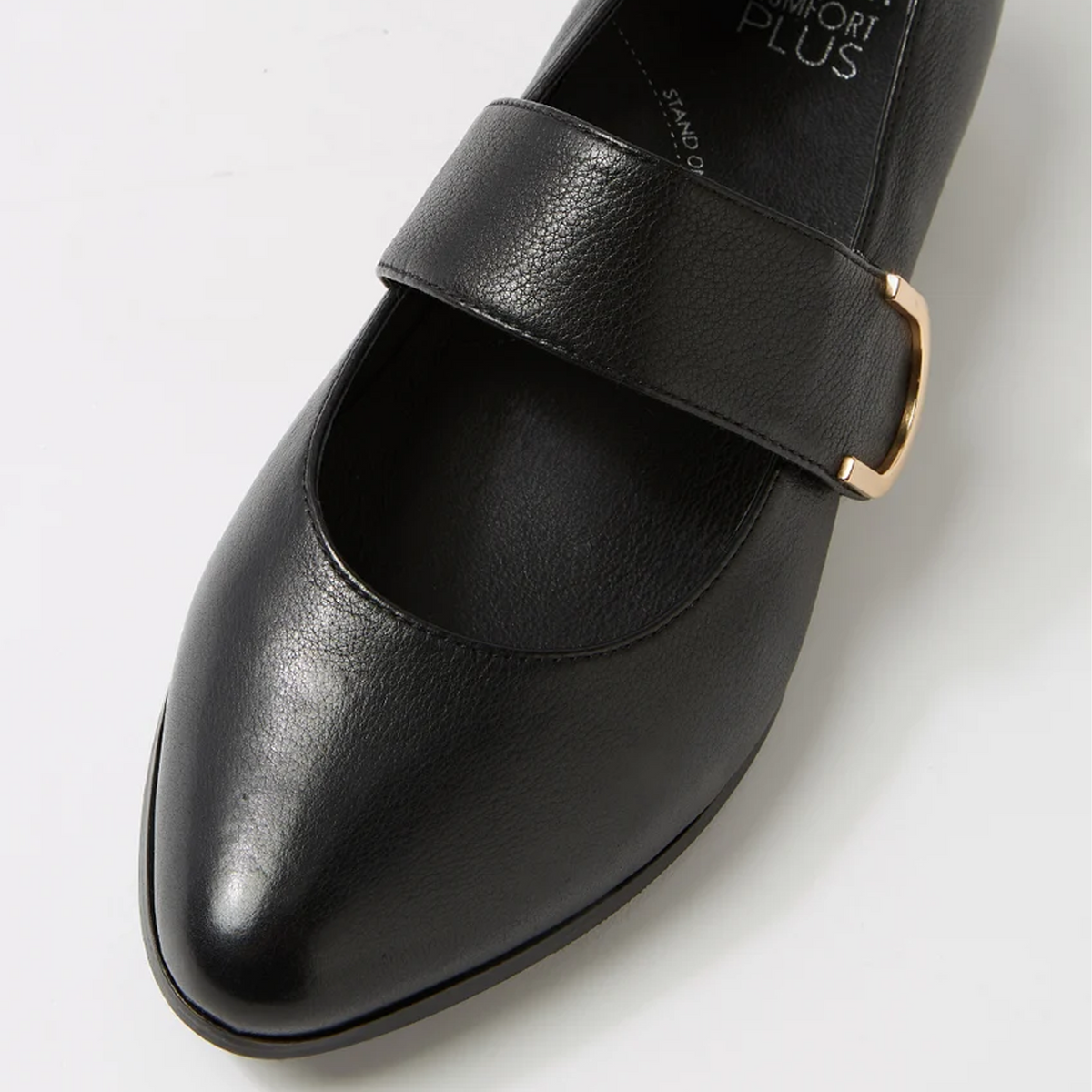 Ziera Okla (Women) - Black Leather