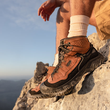 Keen Targhee IV Mid Waterproof Hiking Boot (Men) - Bison/Black Hiking - Mid - The Heel Shoe Fitters