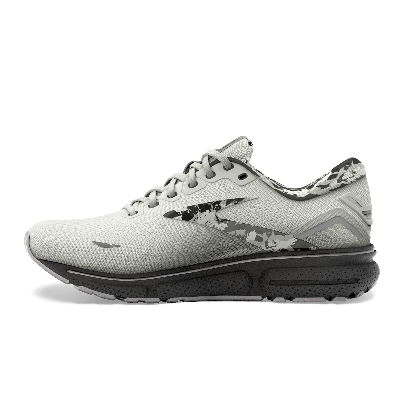 Brooks hot sale ghost clearance