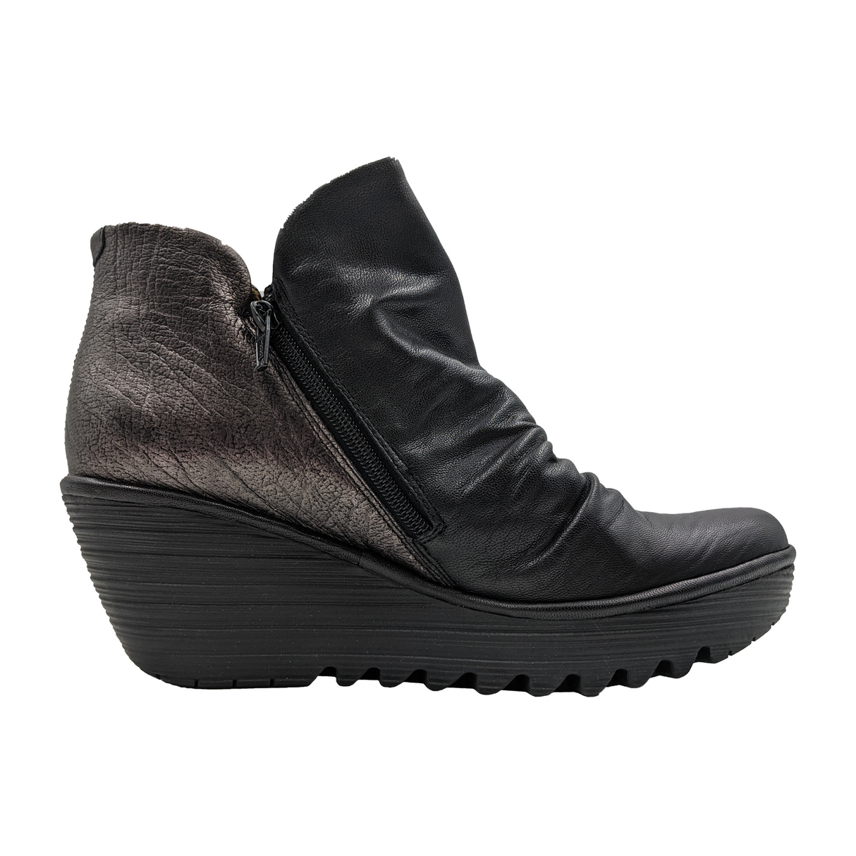 Fly london 2025 wide width