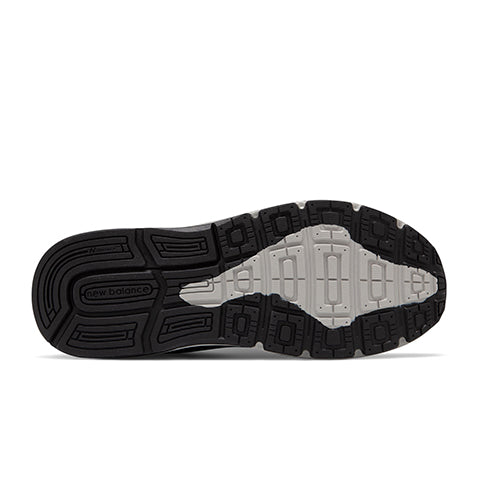 New Balance 1540v3 (Men) - Black/Castlerock Athletic - Running - Neutral - The Heel Shoe Fitters